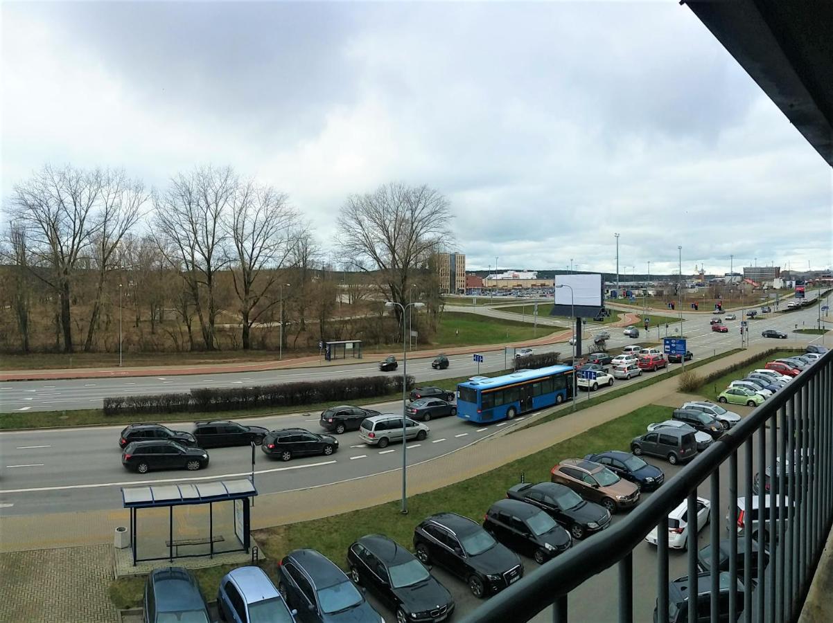 Apartaments Near Svyturio Arena Klaipėda Dış mekan fotoğraf